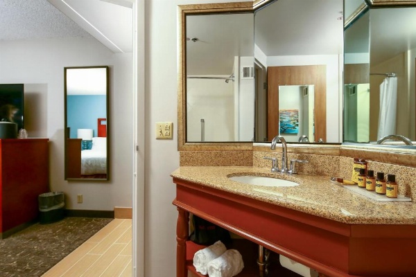 Best Western Plus Bellingham image 36