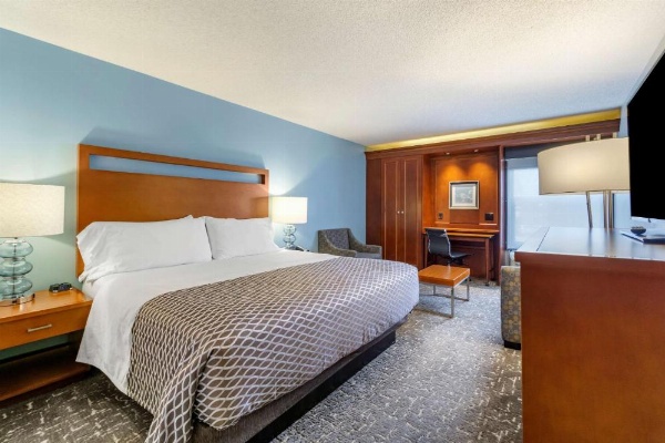 Best Western Plus Bellingham image 8